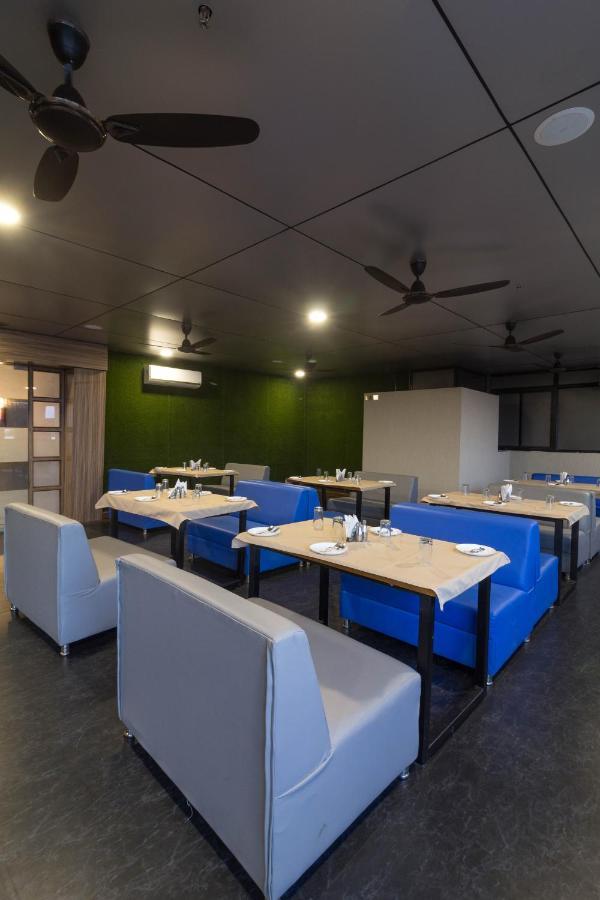 Hotel Green City 간디나가르 외부 사진